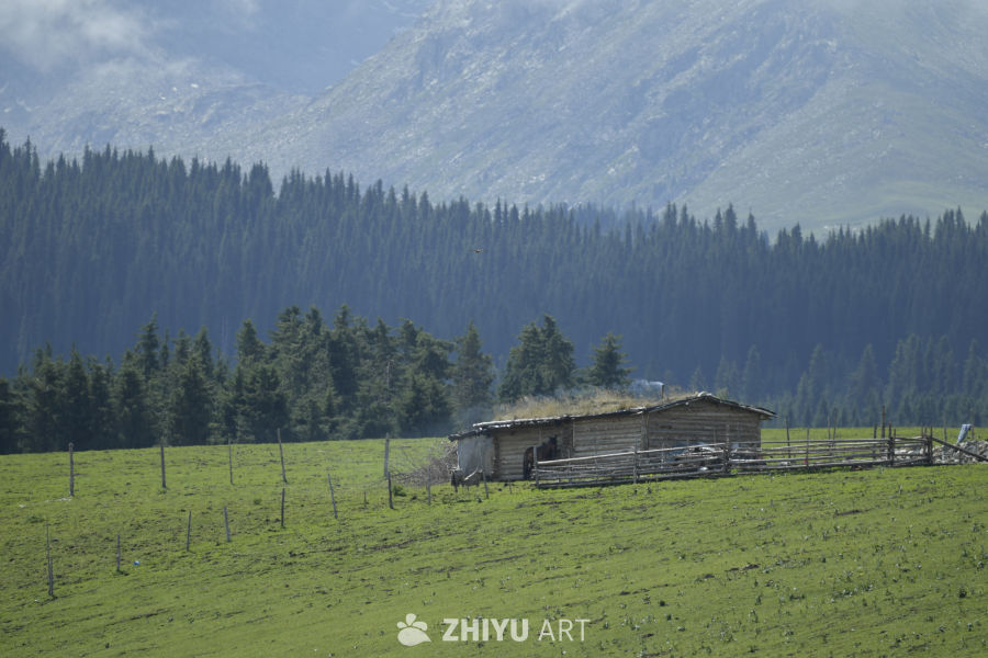 山间小屋