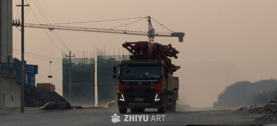 车与吊塔