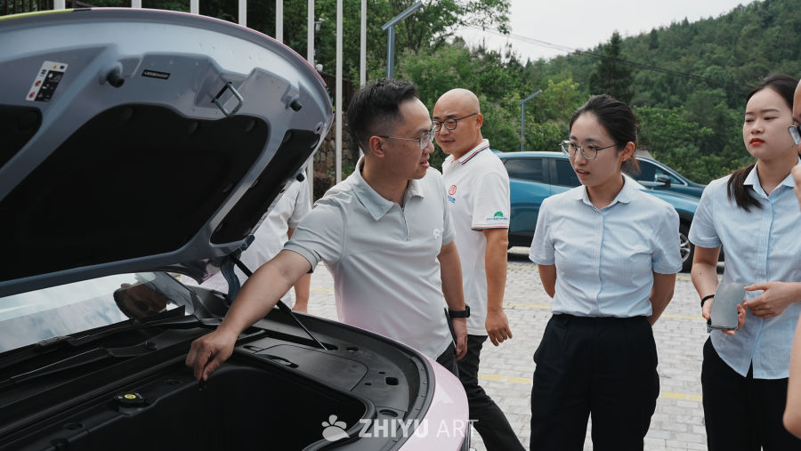 汽车引擎讲解会