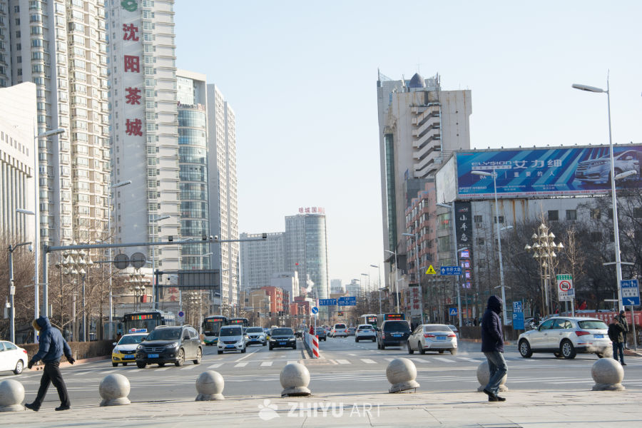 城市商圈路口
