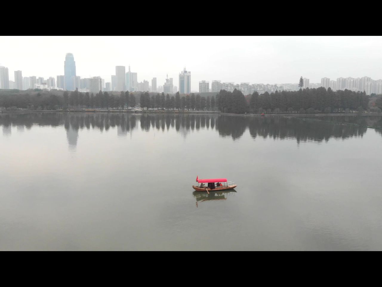 划船航拍