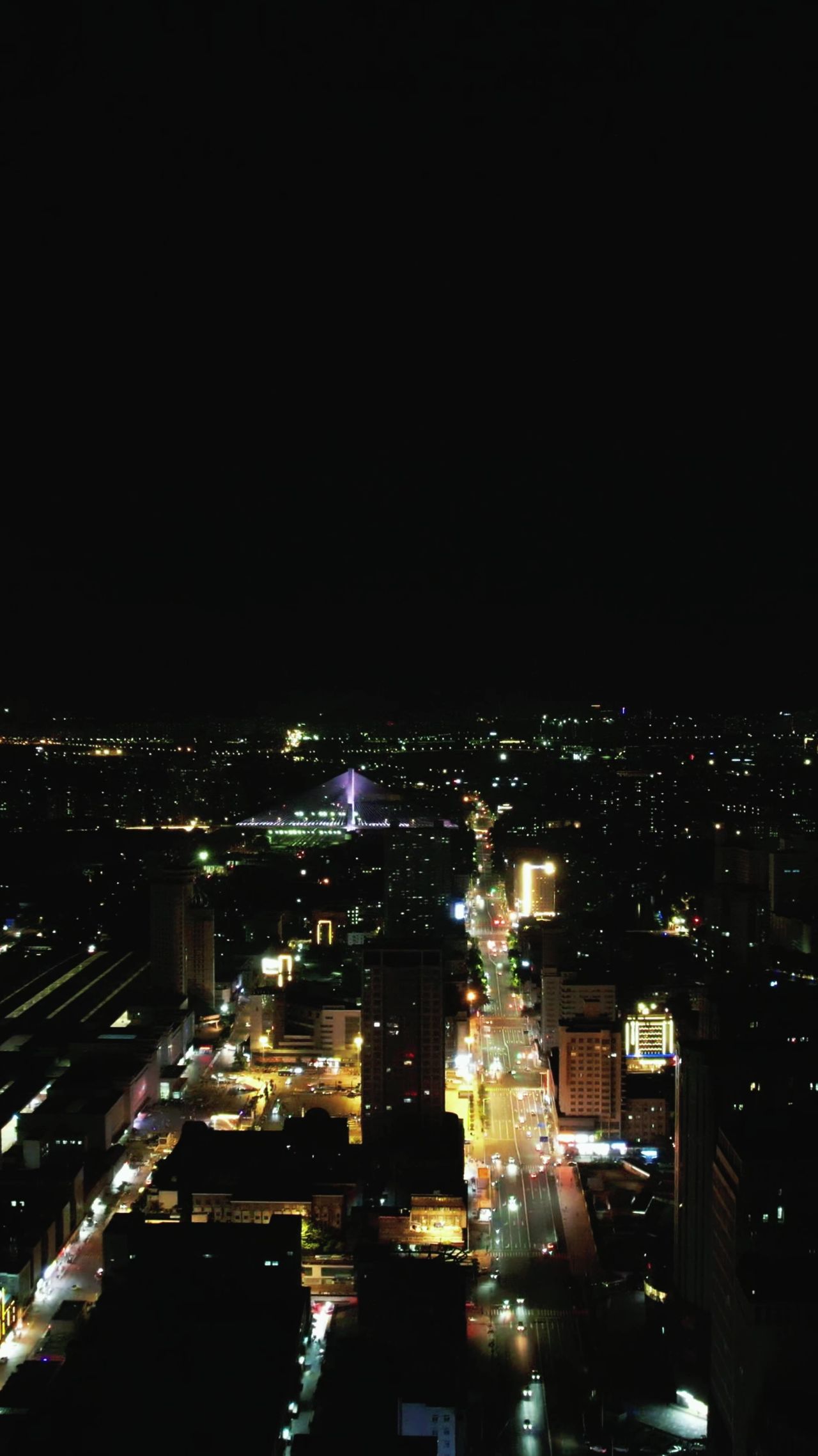 江苏徐州城市夜景灯光竖屏航拍