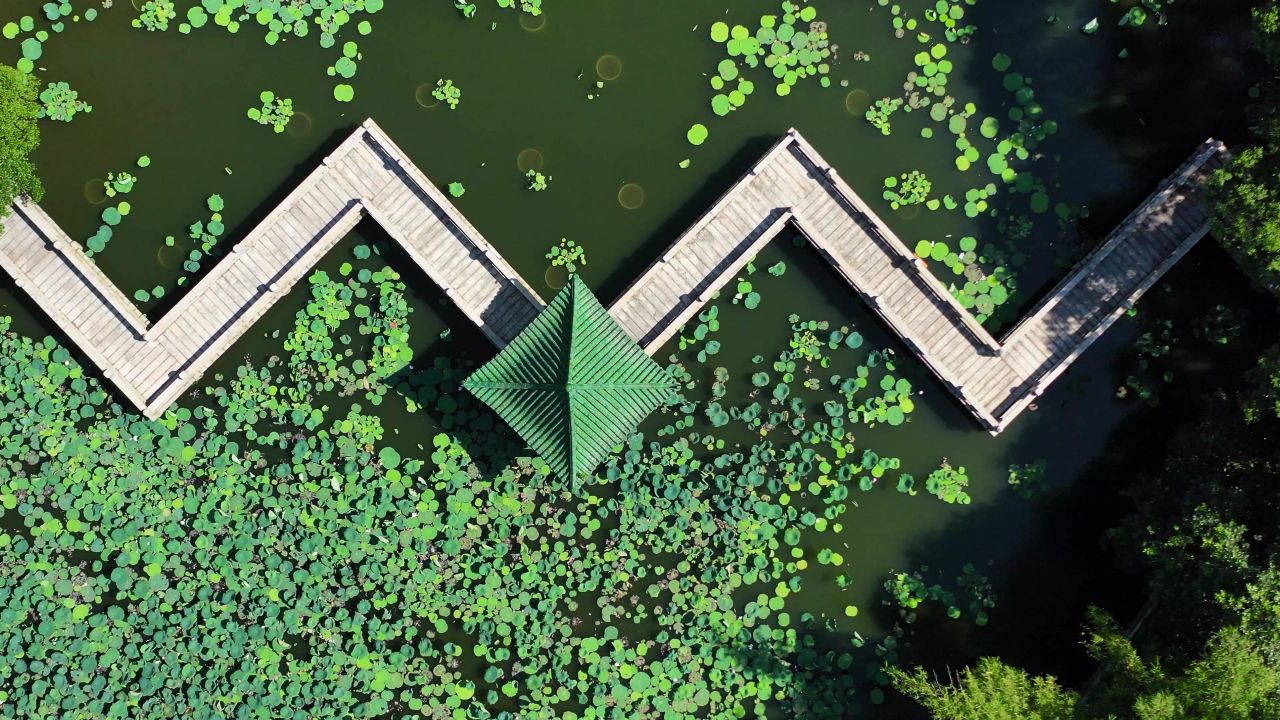 绿水青山及葡萄牙式建筑及石板桥 6