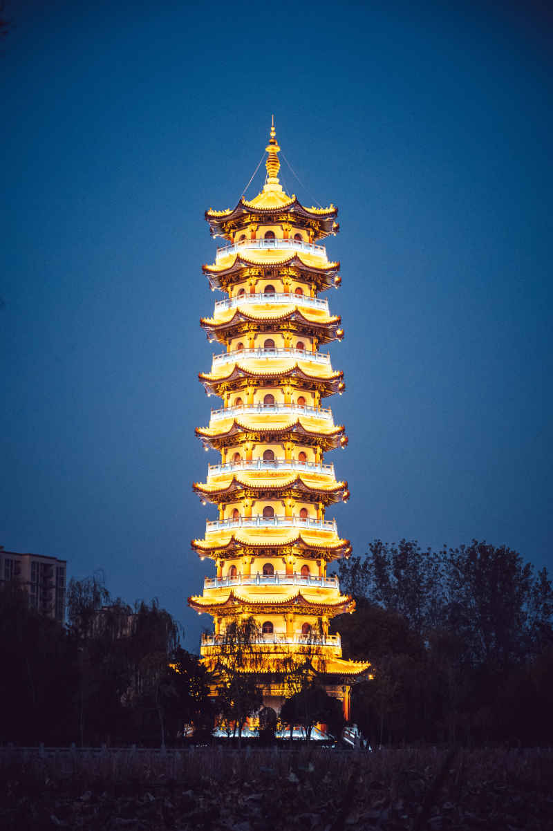 曹禺公园夜景