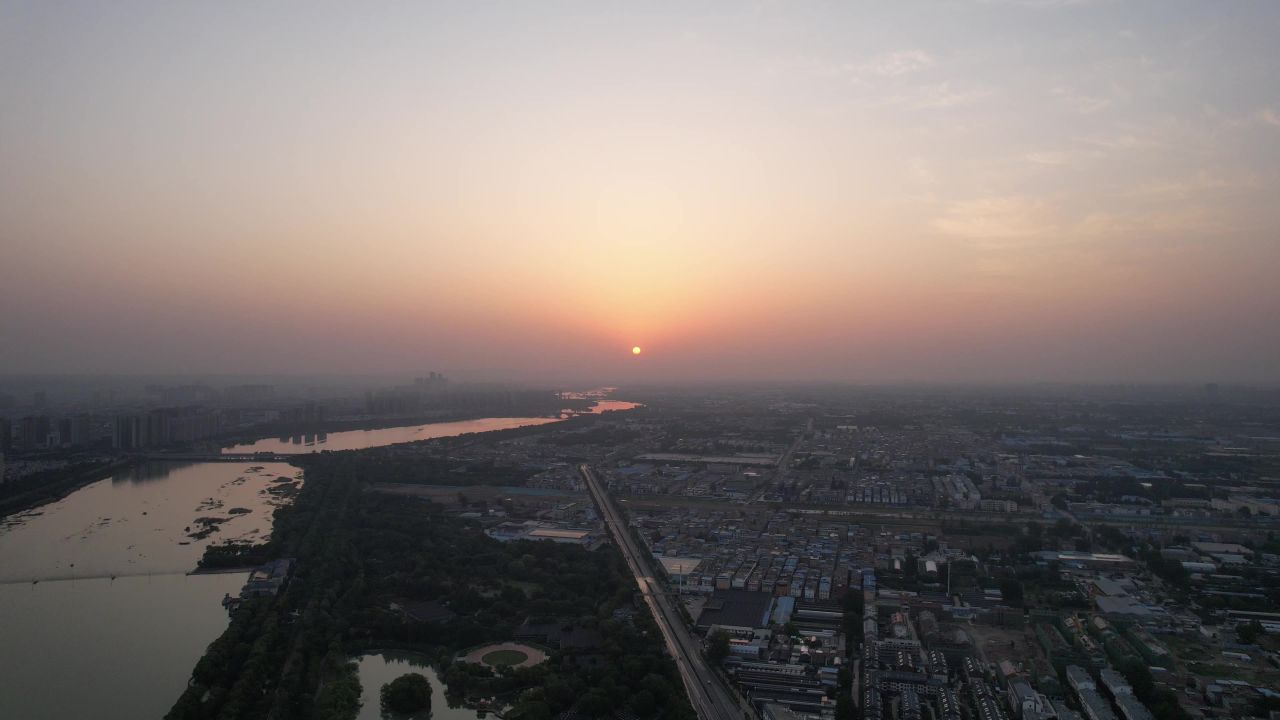 航拍河南洛阳城市日出
