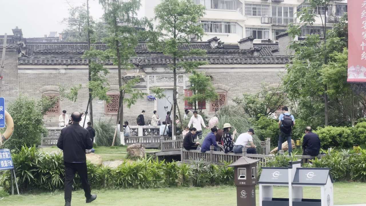 公园里的悠闲时光