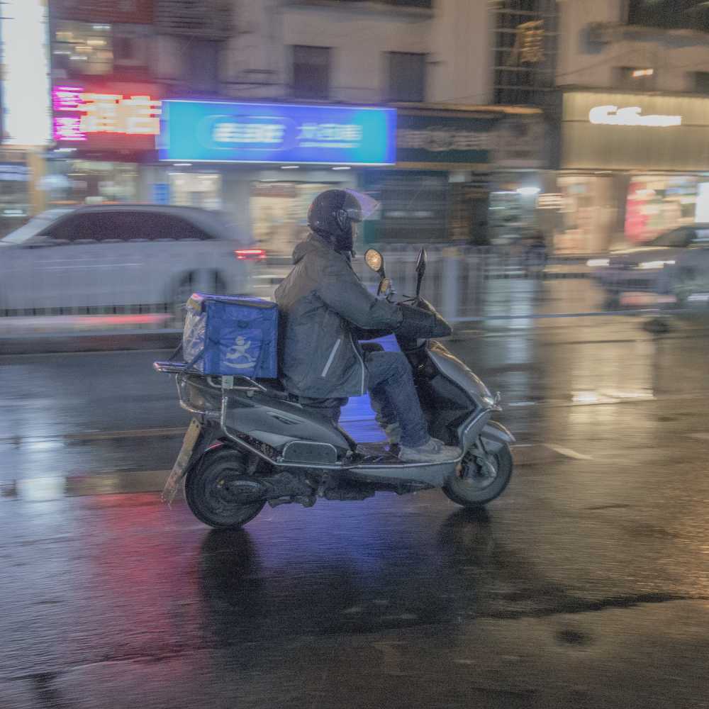 外卖小哥