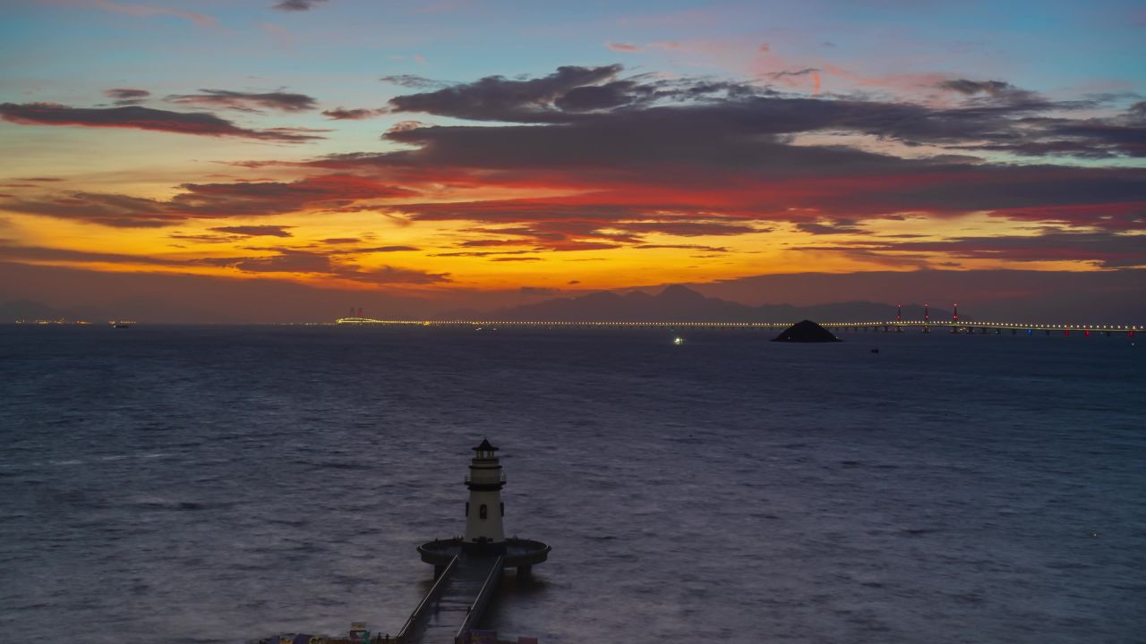 珠海爱情邮局港珠澳大桥朝霞时刻