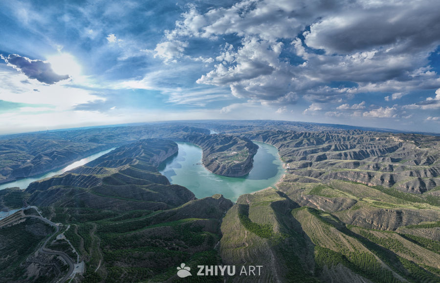 山西乾坤湾全景图