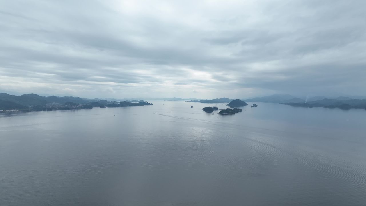 4K航拍浙江千岛湖风景区 3