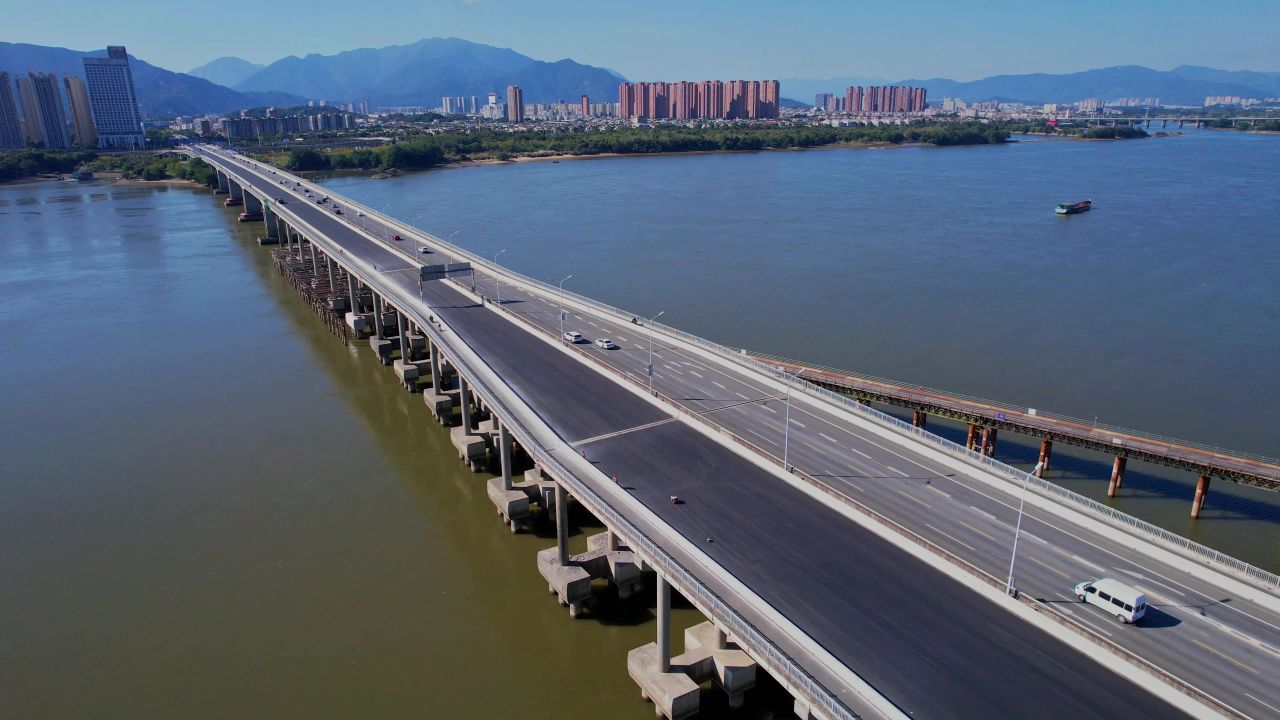 航拍福州橘园洲大桥景观 1
