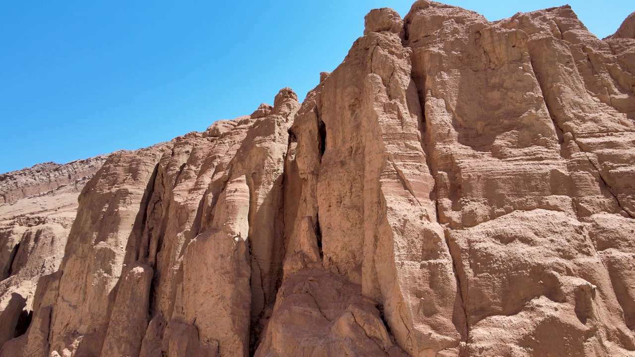 航拍新疆火焰山
