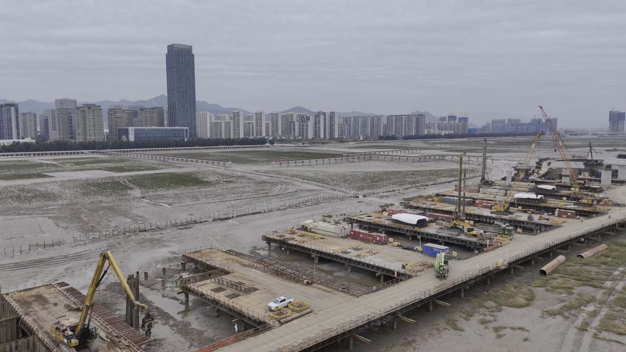 滨海栈道建设工地 4