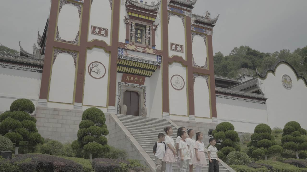 儿童游园古建筑