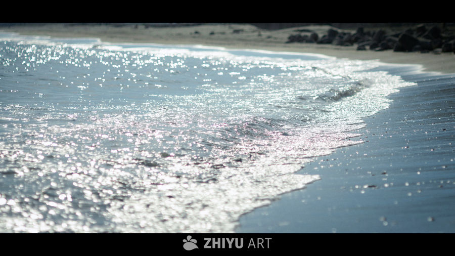阳光下的海滩