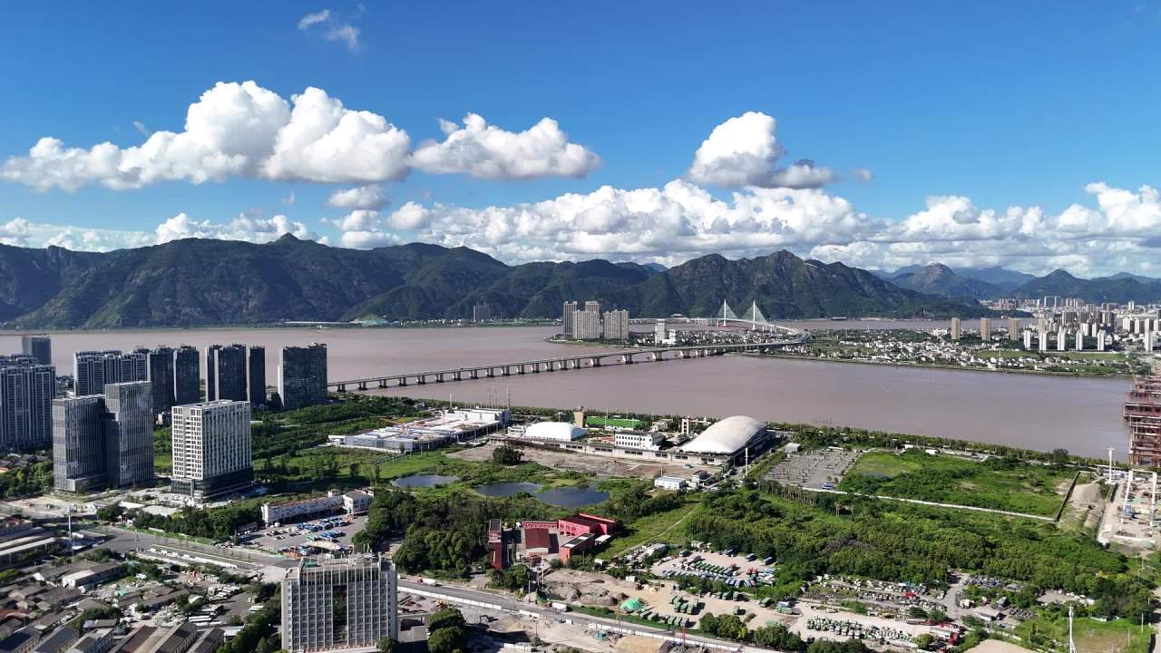 城市与自然的和谐画卷
