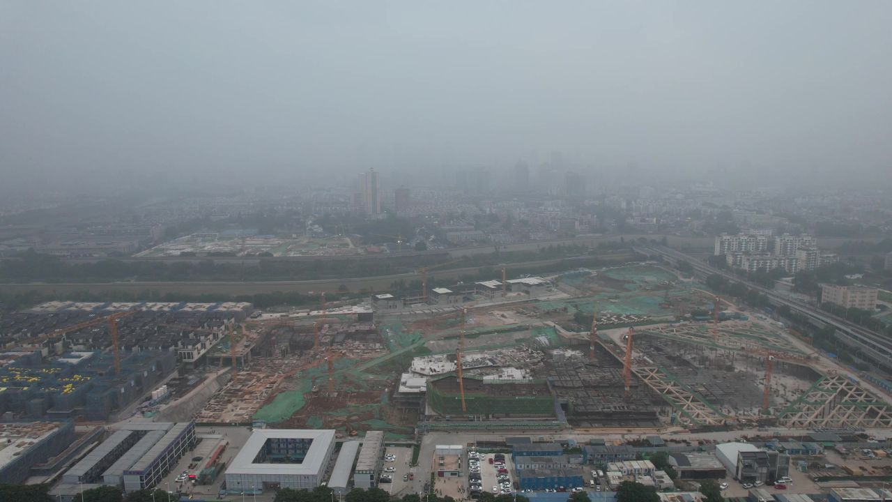 城市高楼建筑施工工地航拍 