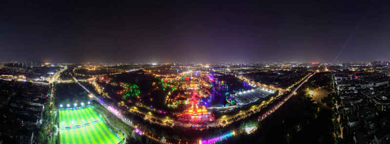 河南开封清明上河园夜景航拍全景图