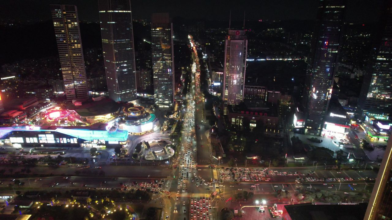 东莞大道城市夜景拥堵交通车辆行驶航拍 