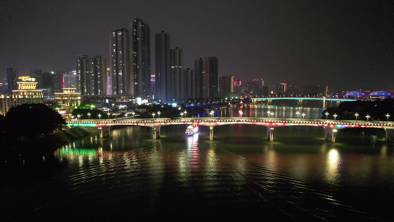 广西南宁邕江夜景灯光航拍 