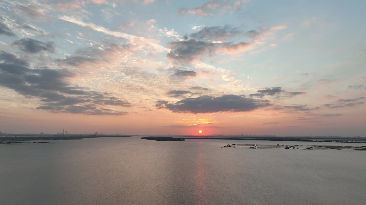 航拍苏州阳澄湖日落大景 9