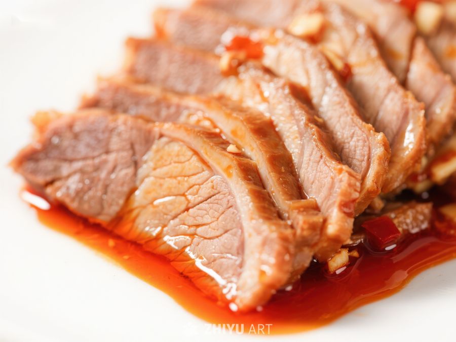 红油浸润的切片肉食 247