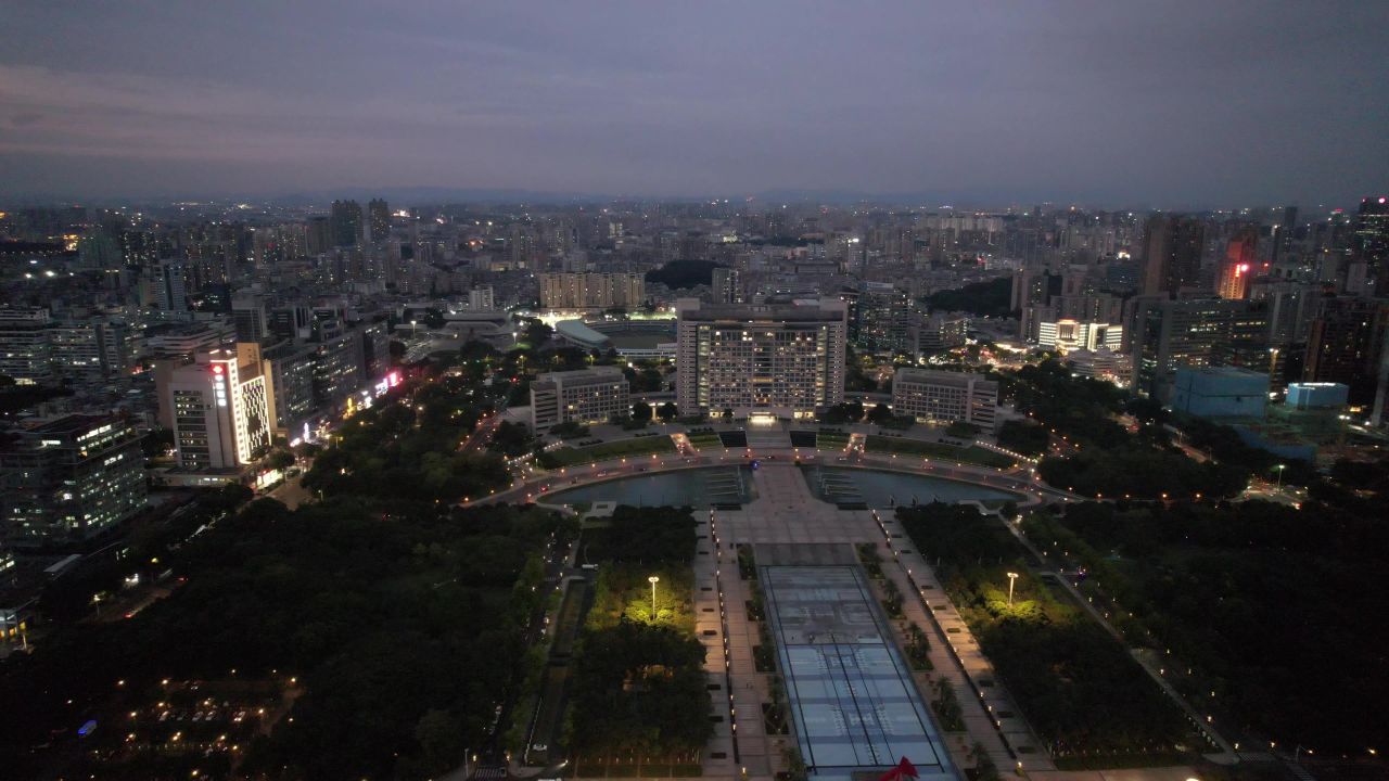 广东东莞城市夜景灯光高楼建筑航拍 