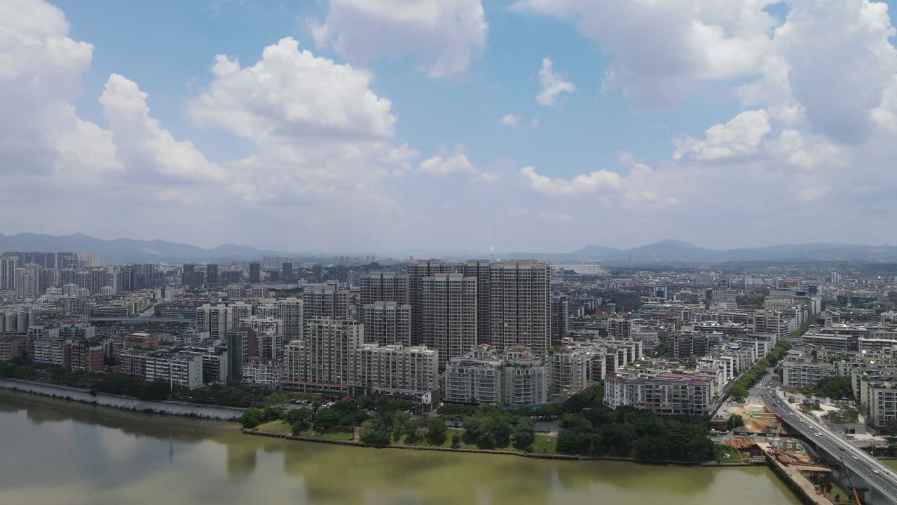  江西赣州城市天际线航拍