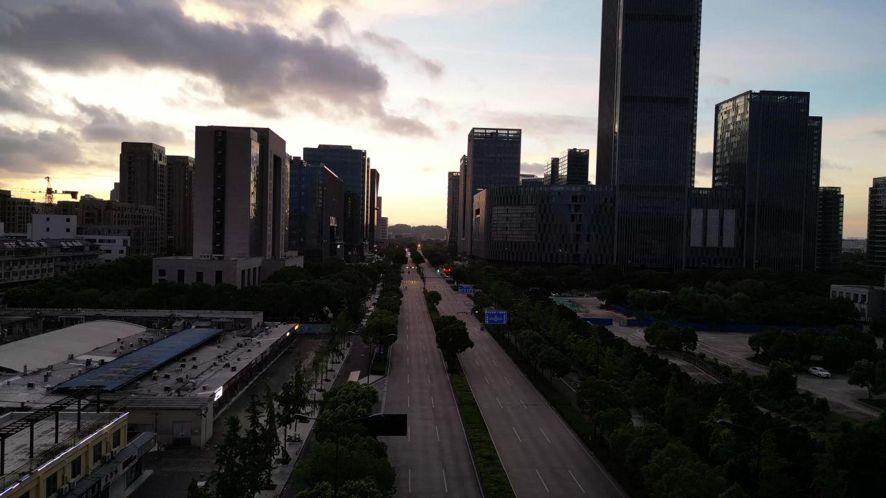  航拍台州天盛中心彩霞