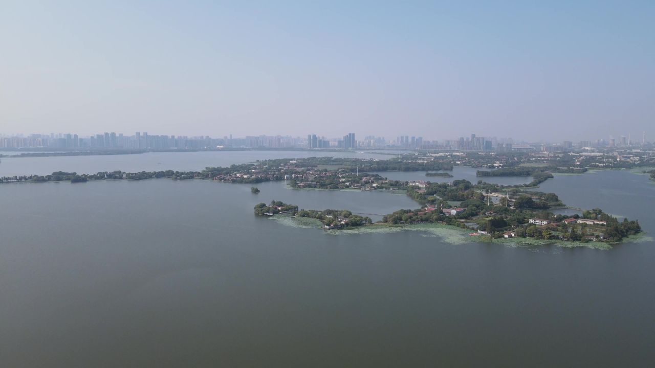 湖北武汉东湖珞珈山航拍