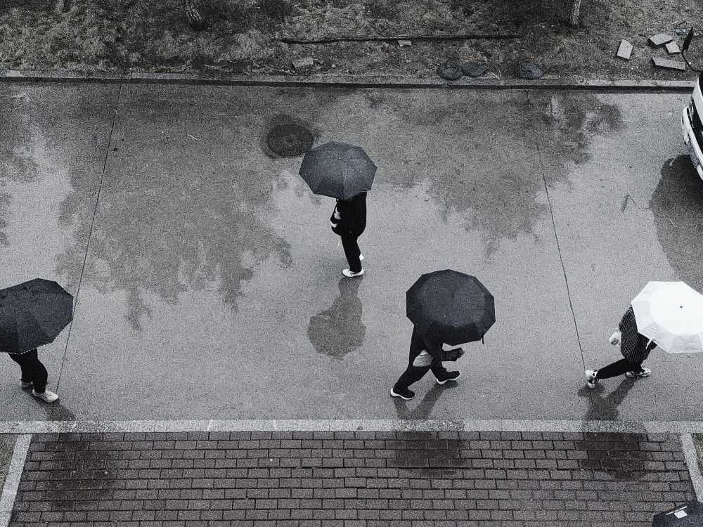 躲
