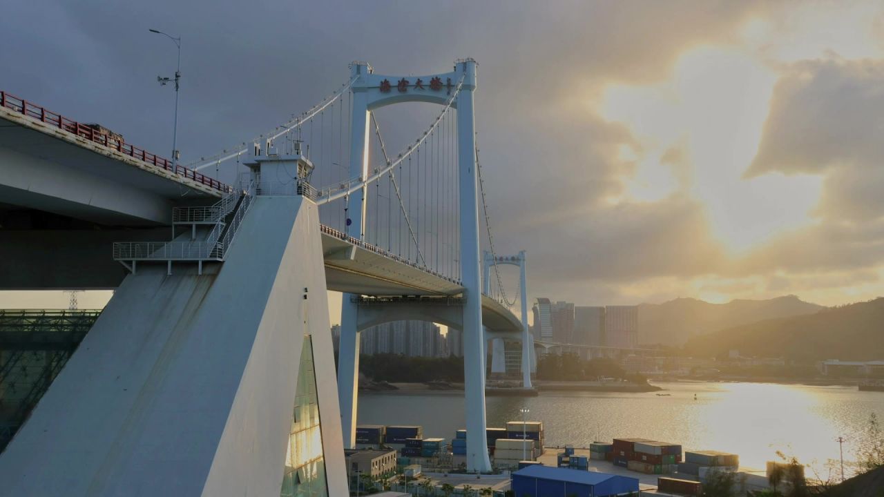 厦门海沧大桥延时风光