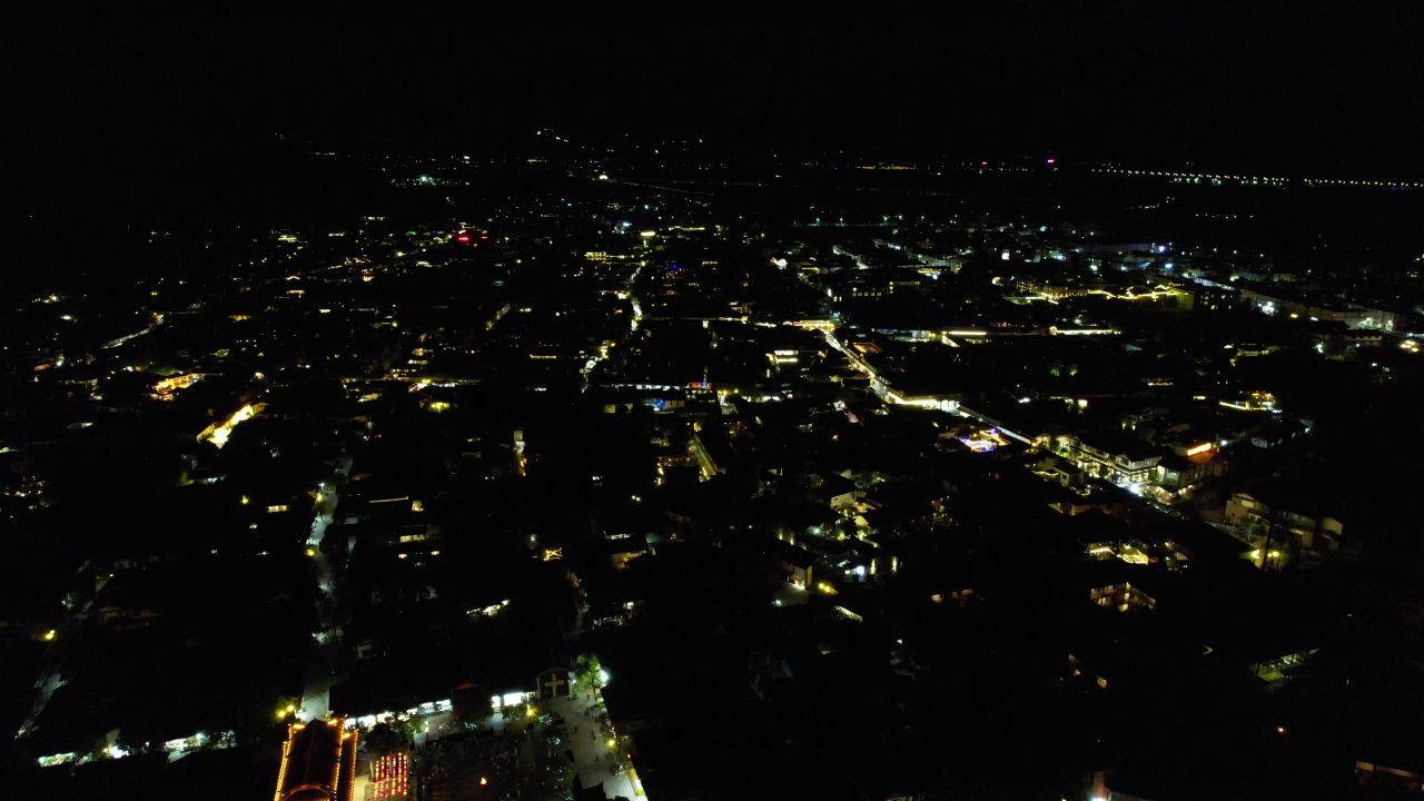 云南束河古镇夜景航拍