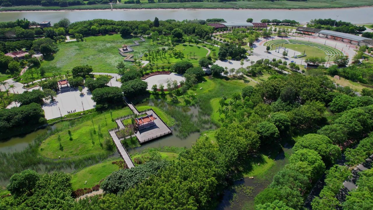 航拍泉州笋江公园景观