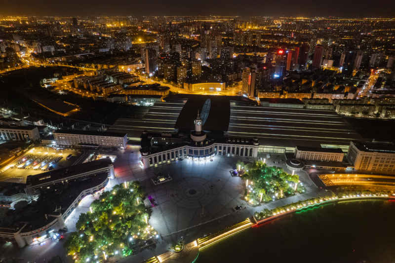 航拍天津站夜景