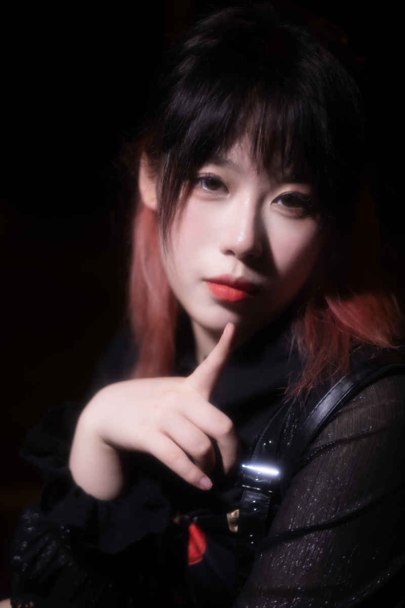 人像 28