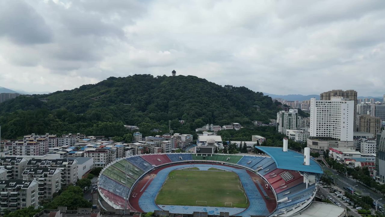 航拍福建龙岩体育中心