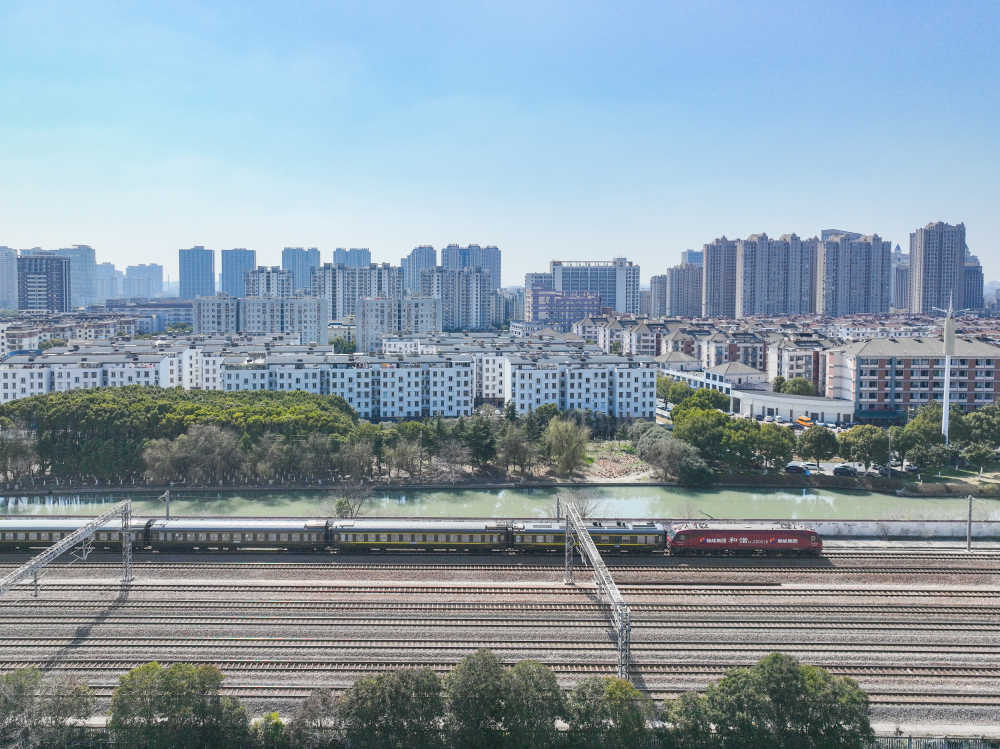 航拍昆山铁路沿线
