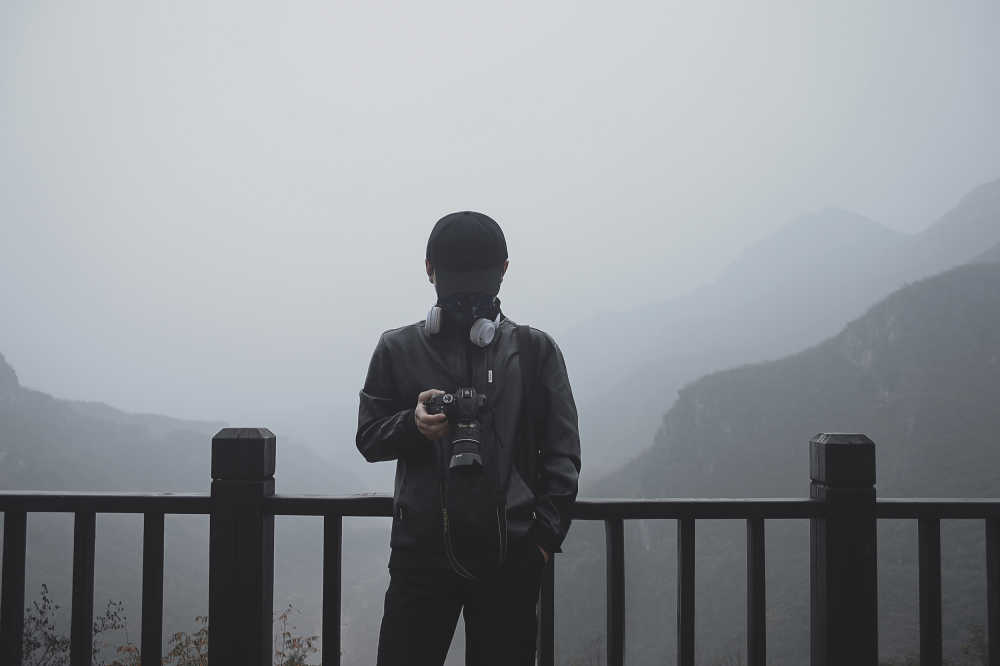 静