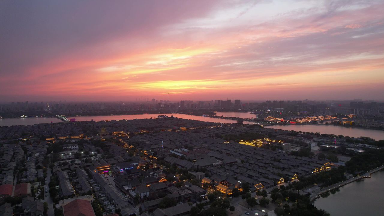 中华水上古城夕阳晚霞火烧云夜景降临山东聊城  