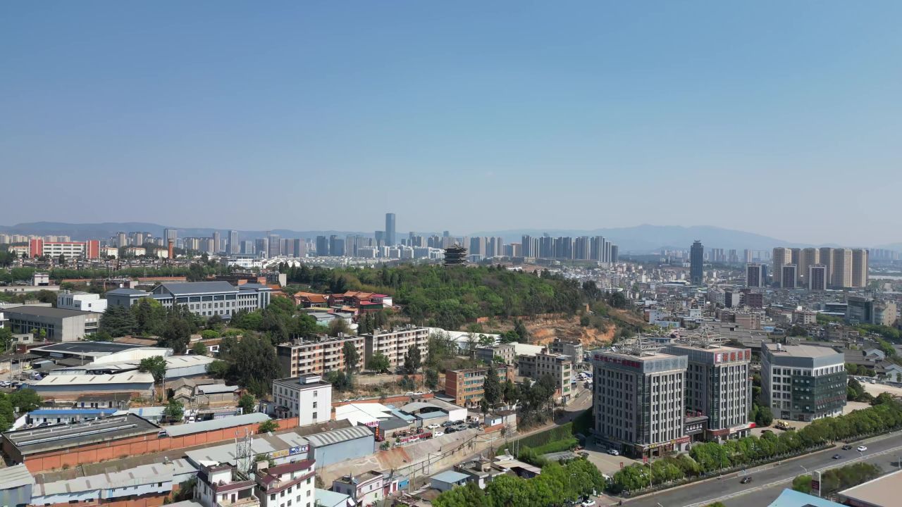 航拍云南昆明城市风光建筑高楼  