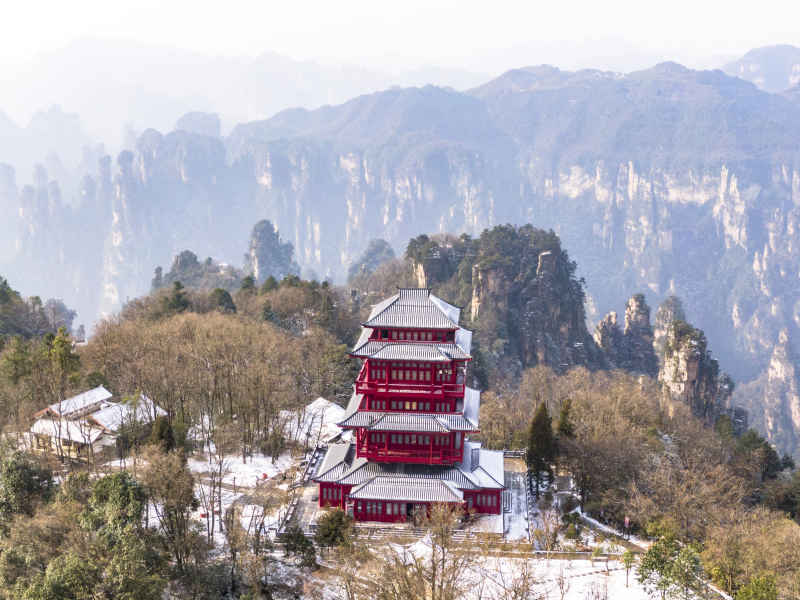 湖南张家界武陵源5A景区天子阁雪景