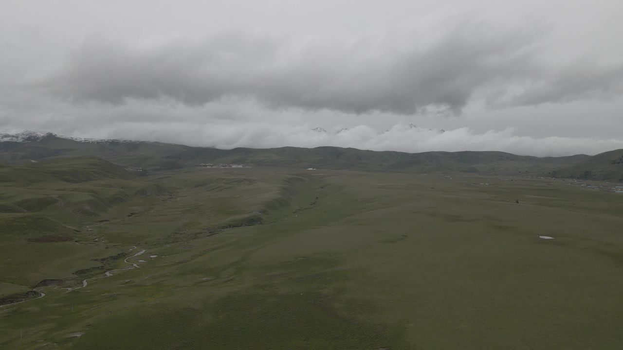 雨中新都桥航拍 23