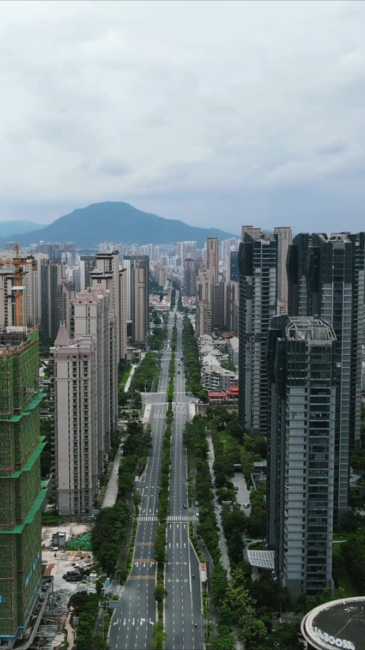 福建漳州城市风光竖屏航拍