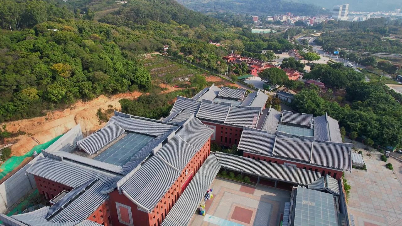 航拍厦门沧江会展中心