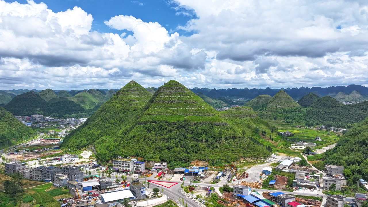 4k航拍喀斯特地质地貌奇观安龙金字塔
