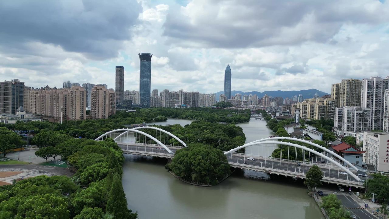 航拍温州南塘文化旅游区南塘大桥