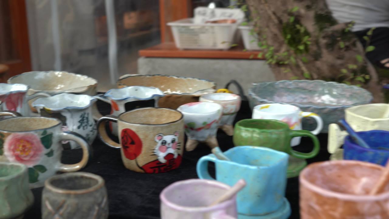 多彩陶瓷集市