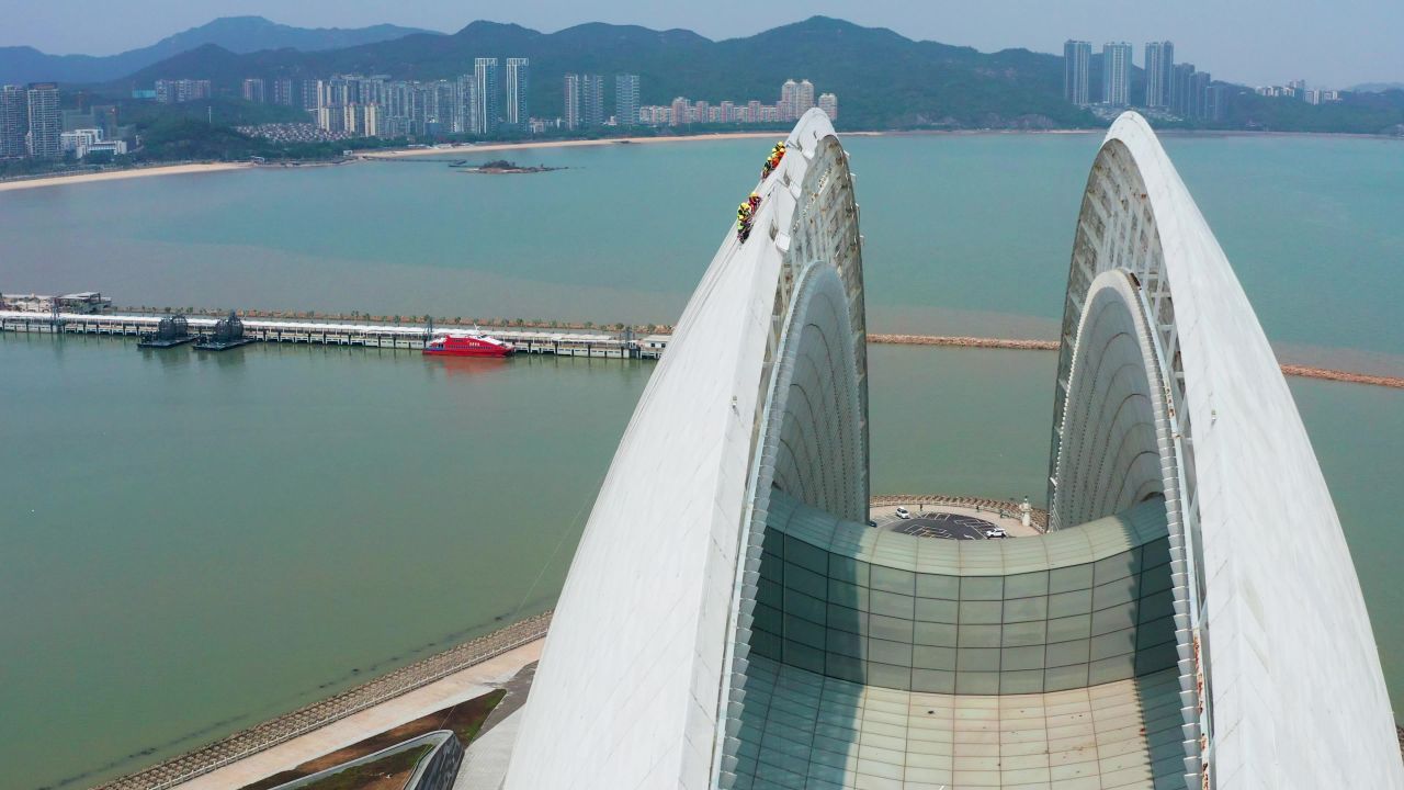 珠海日月贝高空作业蜘蛛人 四
