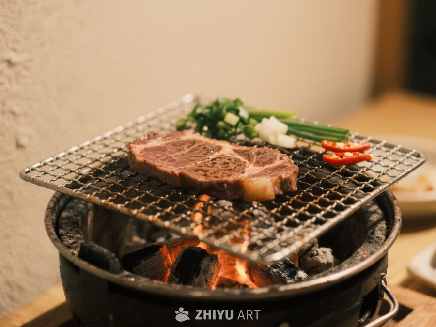 炭火烤肉，美味牛肉片
